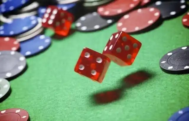 Antarmuka Arsip Nomor di platform gwinbola menampilkan riwayat hasil undian dan pencarian data