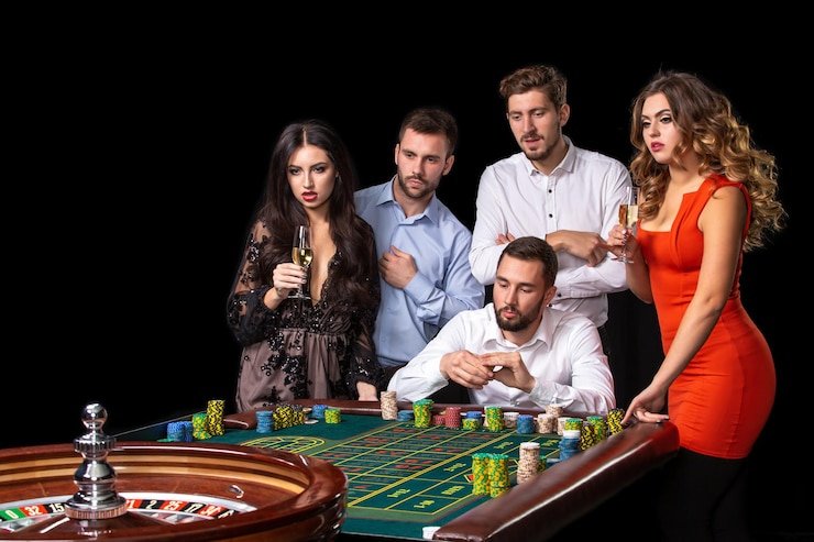 Tampilan permainan Caishen Wins di platform gwinbola dengan tema dewa kekayaan